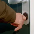 Shelly chytrý zámek Loqed Touch, černý