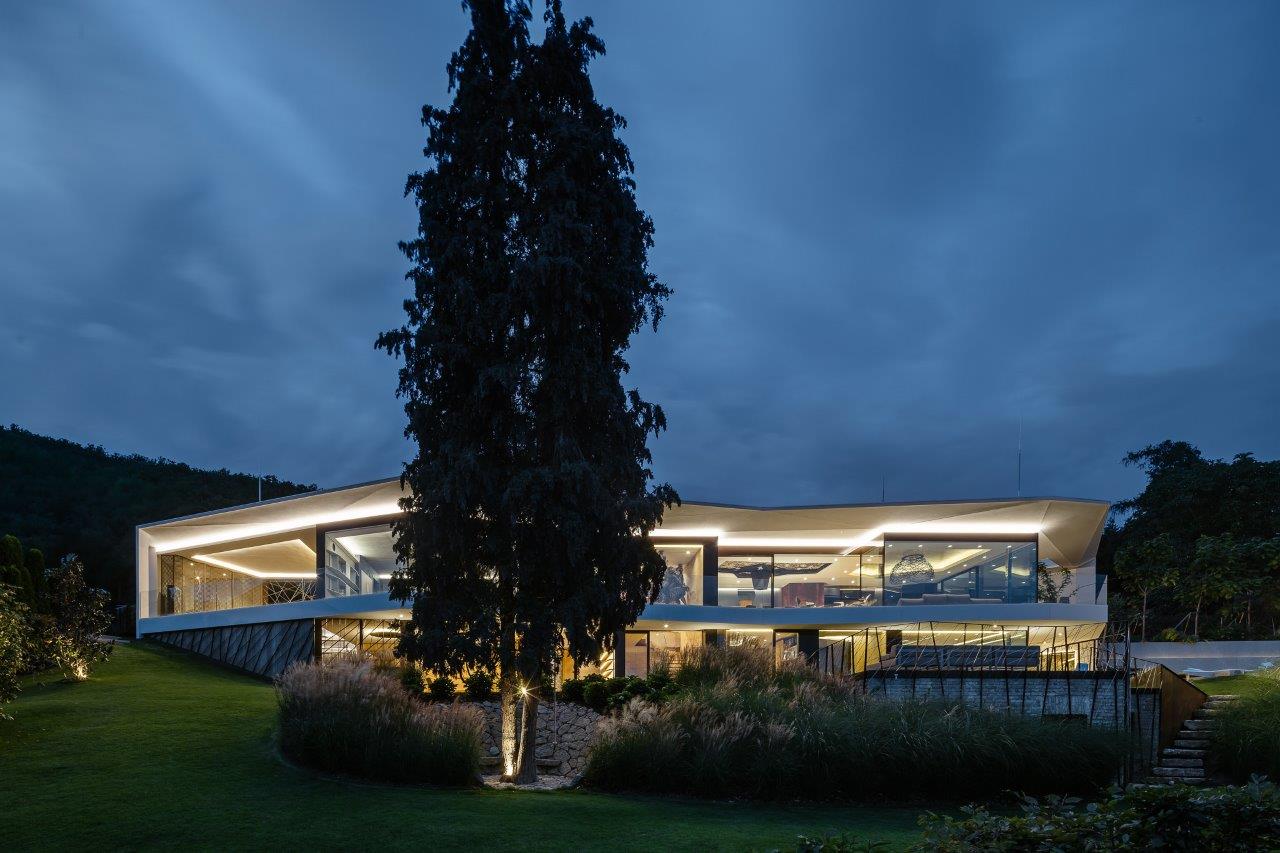 Řízení osvětlení v chytrém domě