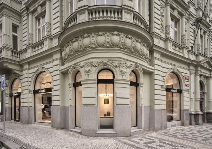 Showroom Minotti Praha: dialog technologií a designu
