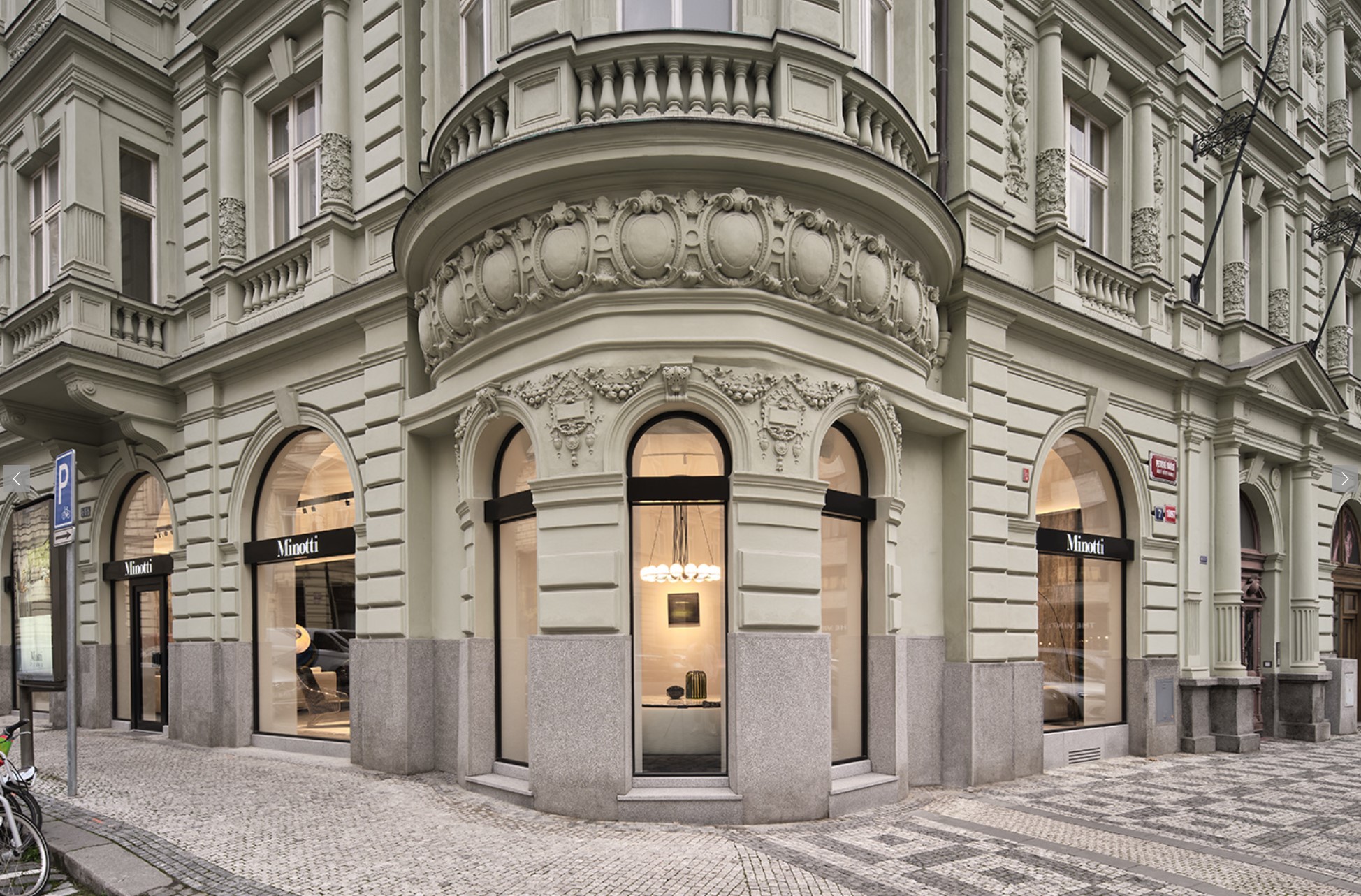 Showroom Minotti Praha: dialog technologií a designu